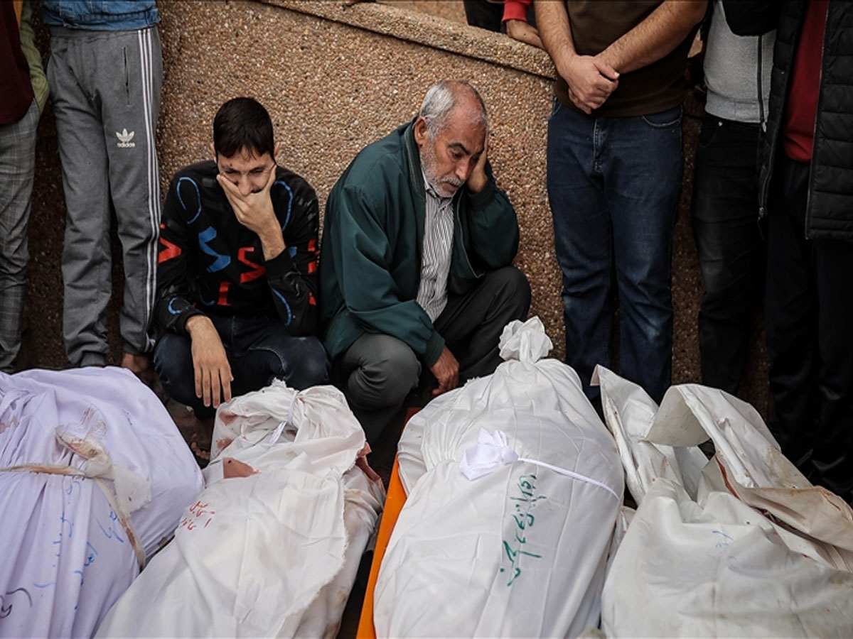 Gaza Ceasefire पर बातचीत के बीच इजराइल ने की 8 फिलिस्तीनियों की हत्या Gaza Ceasefire पर बातचीत के बीच इजराइल ने की 8 फिलिस्तीनियों की हत्या