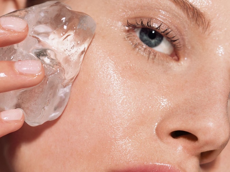 चेहरे की सूजन 