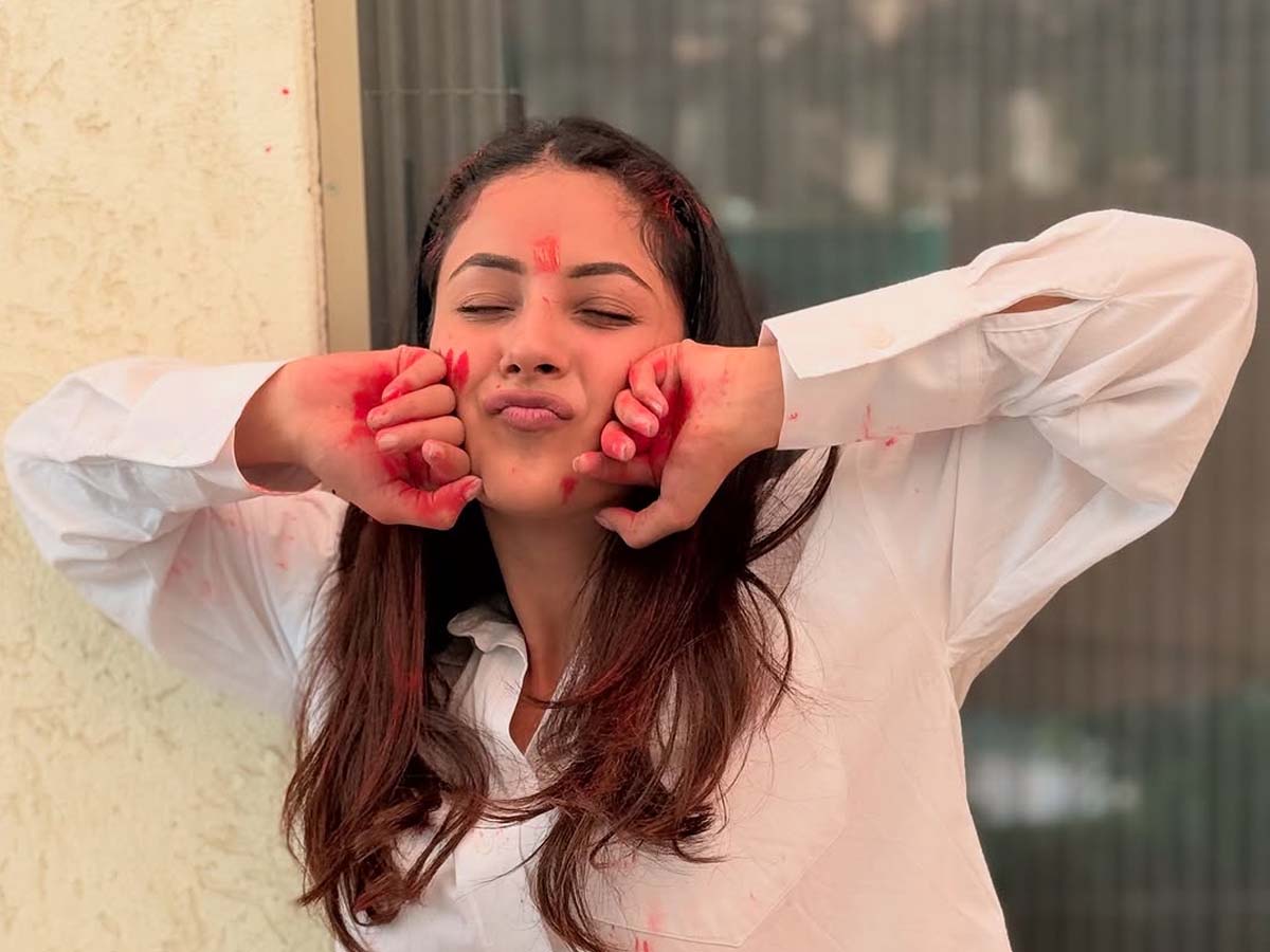 शहनाज का हर एक लुक है कमाल