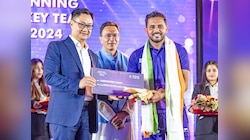 Hockey: हरमनप्रीत-सविता ने मारी बाजी, 50 साल पहले वर्ल्ड कप जीतने वाले को भी अवॉर्ड