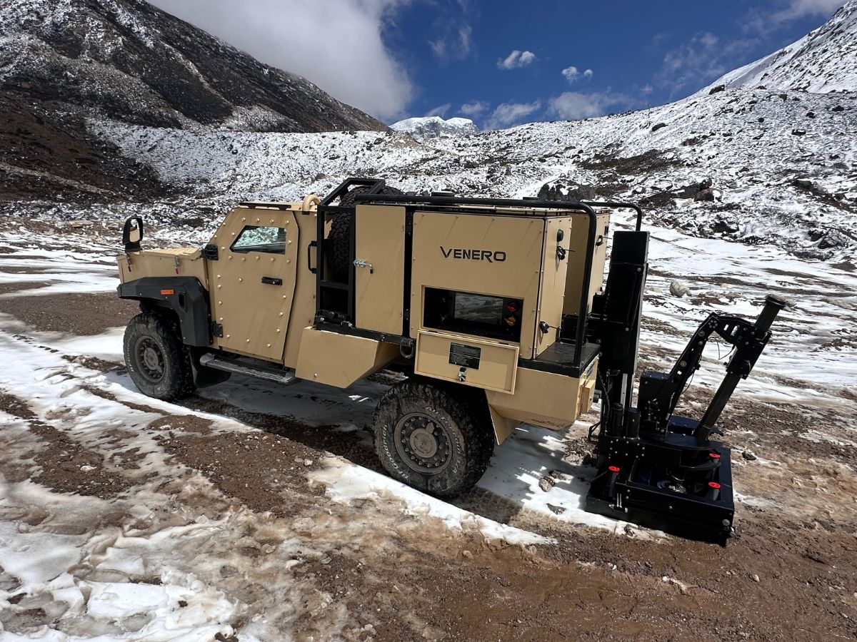 सिक्किम में भारत ने तैनात किया 'मास्टर-ब्लास्टर', चीन की सांस फूला देगा ये फौलाद!