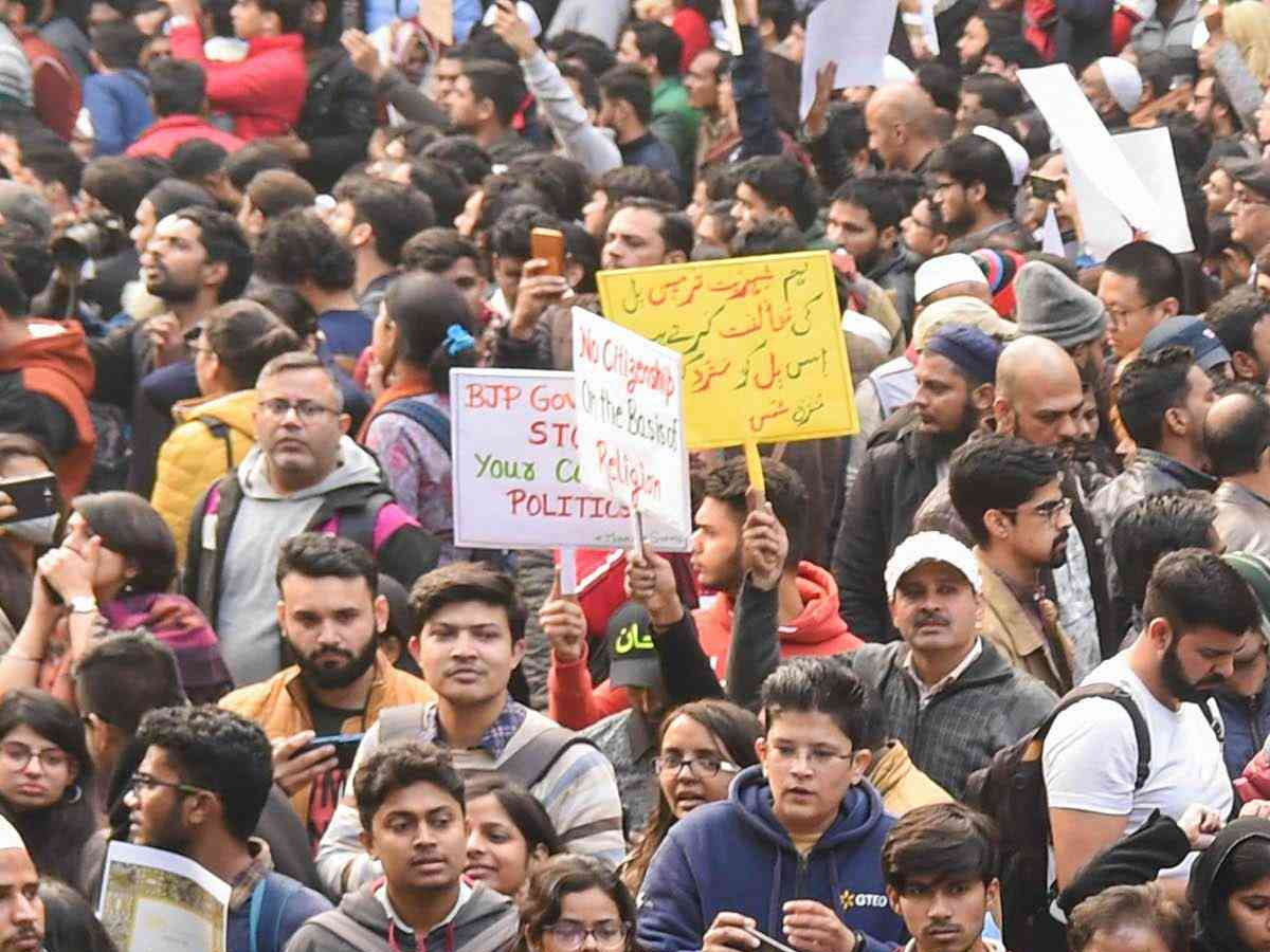 Waqf Bill: वक्फ बिल के खिलाफ जुड़े कई मुस्लिम संगठन, कहा- आखिरी सांस तक... Waqf Bill: वक्फ बिल के खिलाफ जुड़े कई मुस्लिम संगठन, कहा- आखिरी सांस तक...