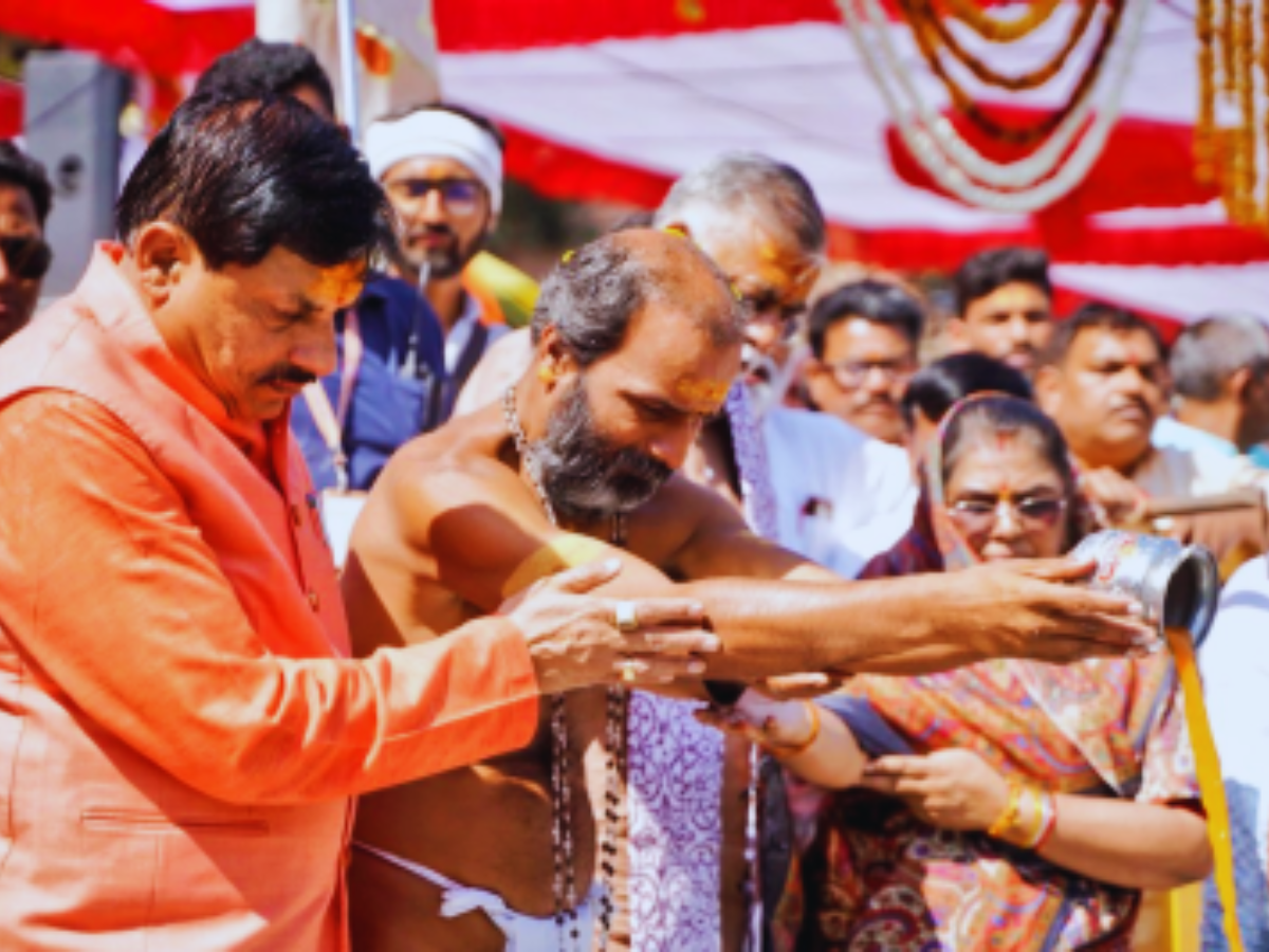 CM मोहन यादव का मेगाप्लान! शराब मुक्त होंगे धार्मिक नगर, सिंहस्थ के साथ जगमगाएगा ओंकारेश्वर CM मोहन यादव का मेगाप्लान! शराब मुक्त होंगे धार्मिक नगर, सिंहस्थ के साथ जगमगाएगा ओंकारेश्वर