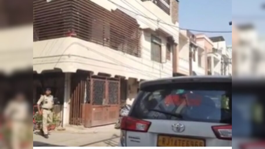 Kota ED Raid: कोटा में ED की बड़ी कार्रवाई, कबाड़ व्यापारी के घर चल रही छापेमारी
