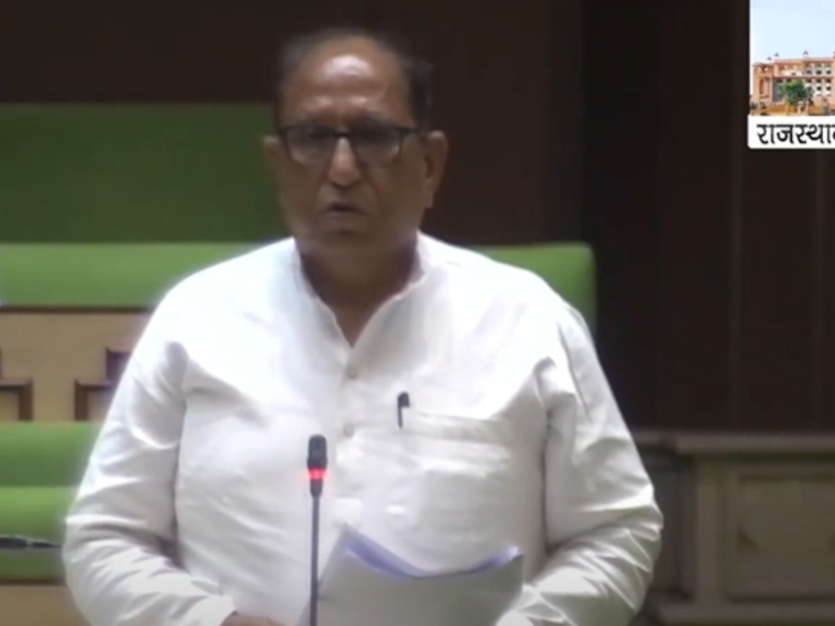 Rajasthan Assembly: मनुस्मृति को लेकर सदन में रामकेश मीणा ने उठाया सवाल, बोले- विश्वविद्यालयों में मनुस्मृति पढ़ाना चाहते हो