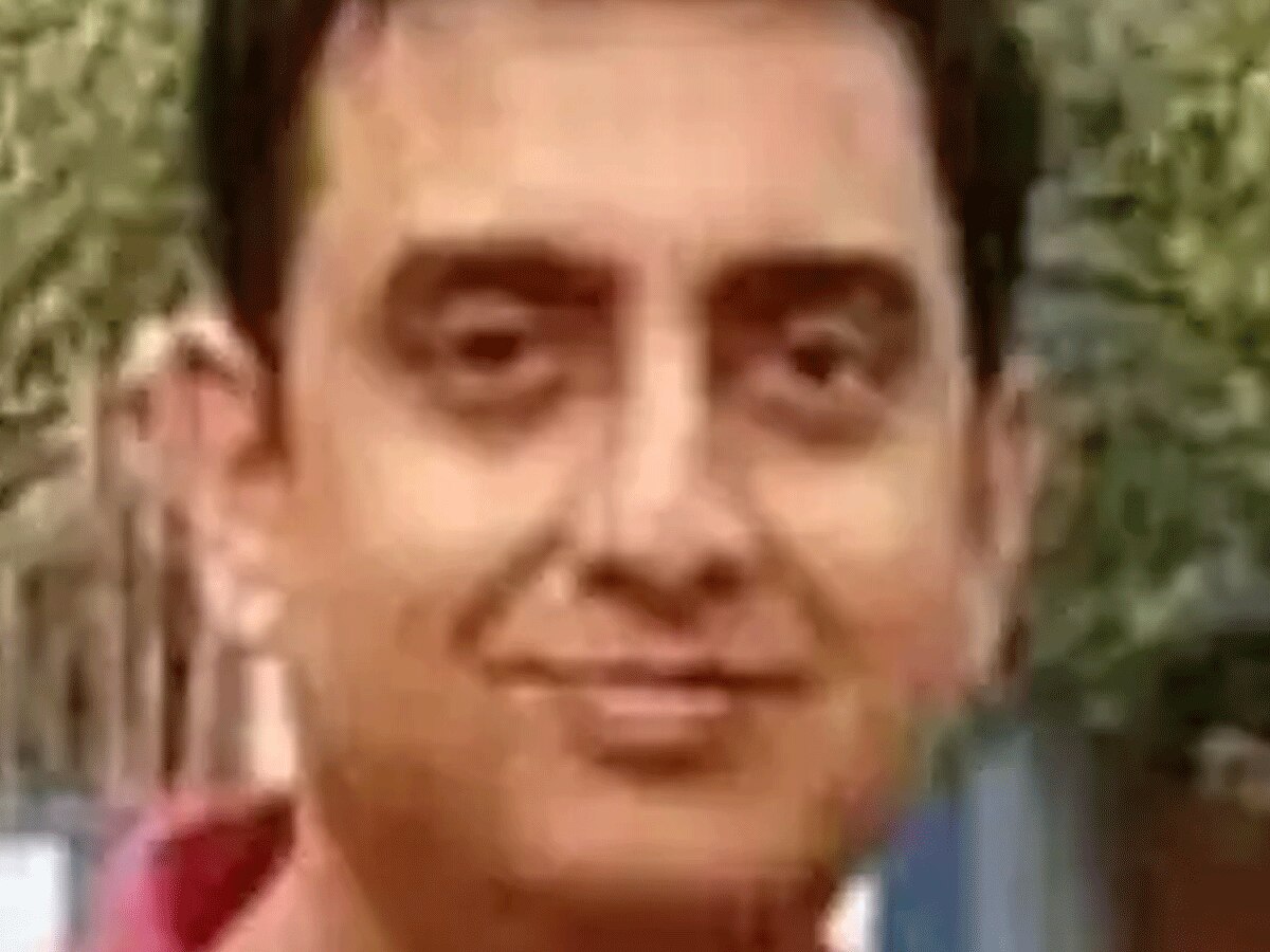 A tragic incident in Kolkata where a multinational company manager committed suicide by jumping from the sixth floor; investigation reveals crucial details