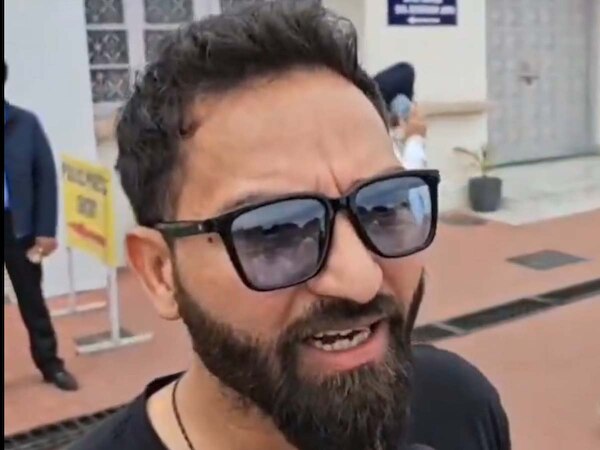 आम आदमी पार्टी के विधायक मेहराज मलिक