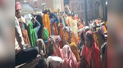 शीतलाष्टमी पर करौली के मंदिर भरे, रात्रि जागरण में स्थानीय कलाकारों की प्रस्तुति