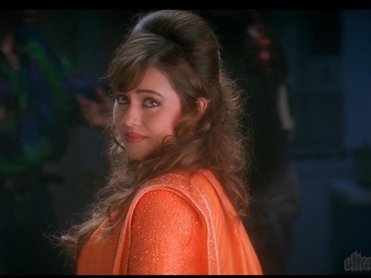 1997 Shah Rukh Khan Mahima Chaudhry Pardes Biggest Blockbuster Movie ...
