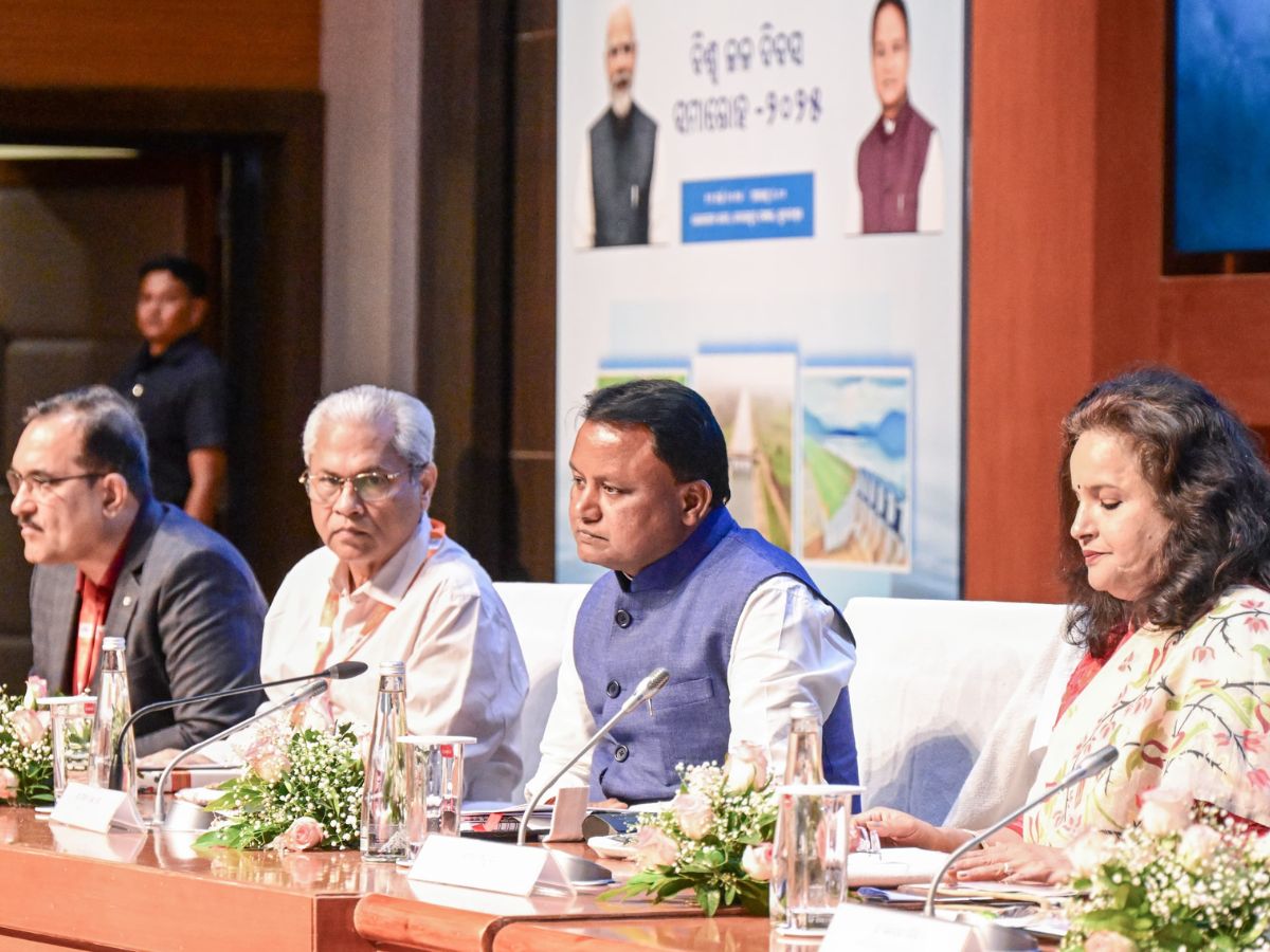 ମହାନଦୀ ଜଳ ବିବାଦର ଆପୋଷ ସମାଧାନ ପାଇଁ ଆଲୋଚନା ମହାନଦୀ ଜଳ ବିବାଦର ଆପୋଷ ସମାଧାନ ପାଇଁ ଆଲୋଚନା