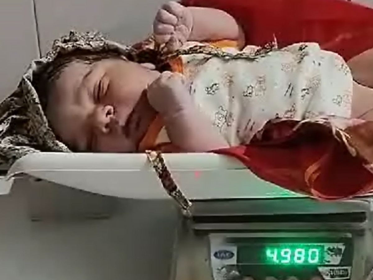 Alwar News: महिला ने दिया 5 किलो के बच्चे को जन्म, डॉक्टर भी रह गए हैरान, बोले- ऐसे बच्चों में...