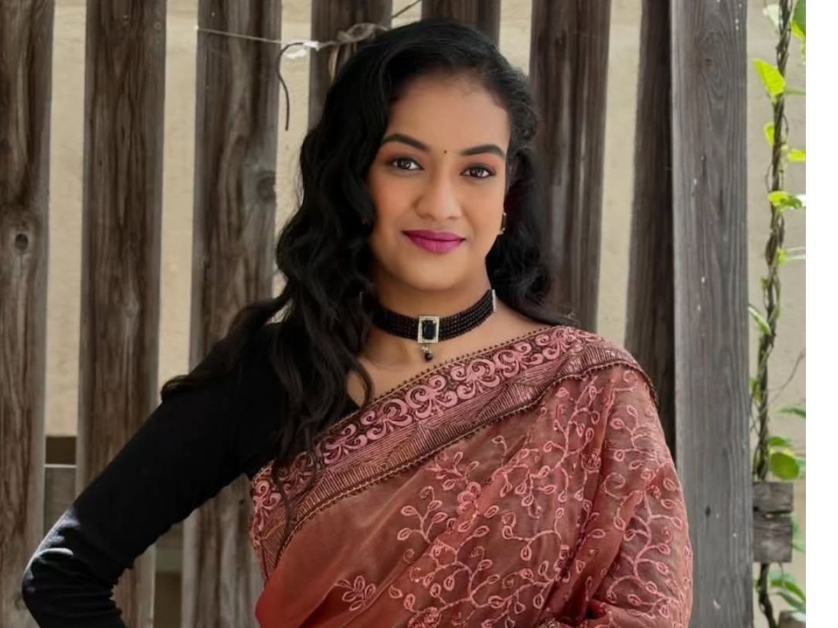 Shruti Narayan Viral Video: श्रुति नारायण का 14 मिनट का प्राइवेट वीडियो हुई लीक, कैमरे के सामने ही उतारे कपड़े फिर..... 3 Shruti Narayan