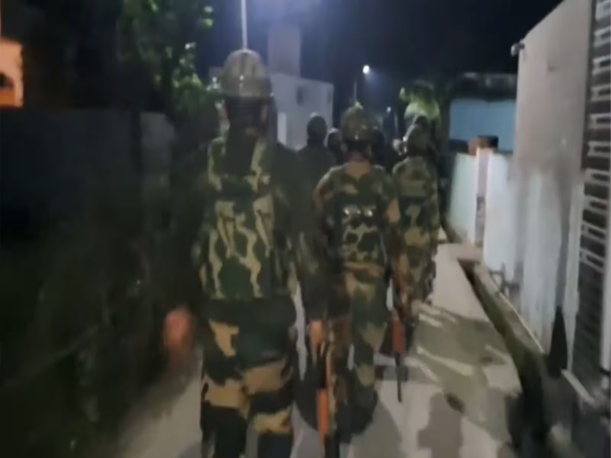 जम्मू-कश्मीर: कठुआ में आतंकियों से मुठभेड़, 2 आतंकी ढेर 3 जवान शहीद, सुरक्षाबलों का सर्च ऑपरेशन जारी