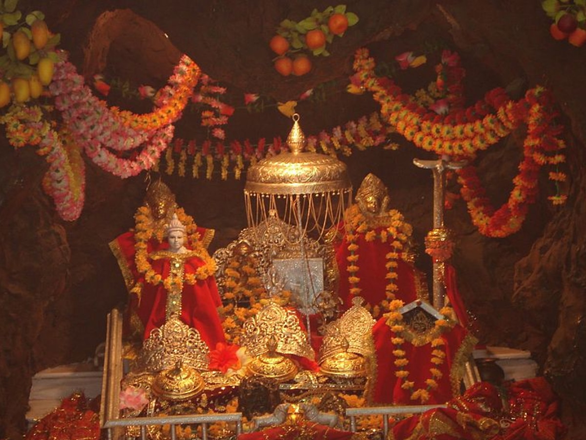 ट्रेन, बस, कार, साइकिल नहीं... ऐसे माता रानी के दरबार पहुंचेगा भक्त, पश्चिम बंगाल से शुरू हुआ है सफर