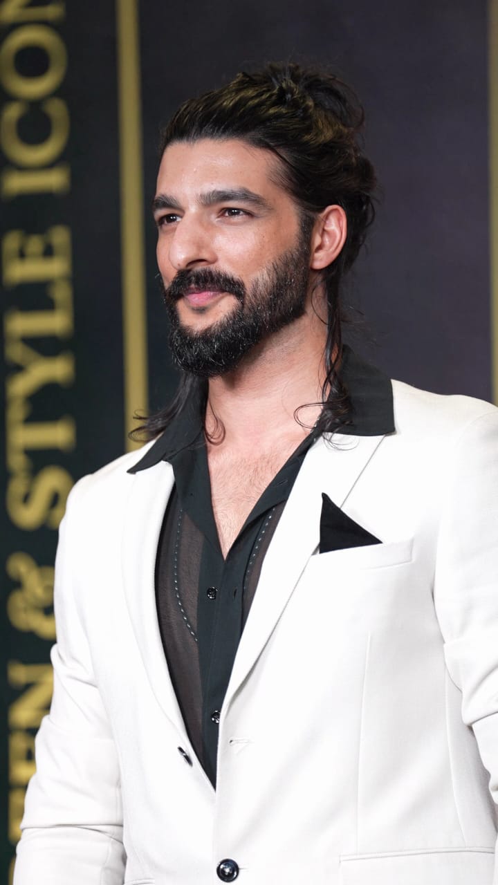 रोहमन शॉल