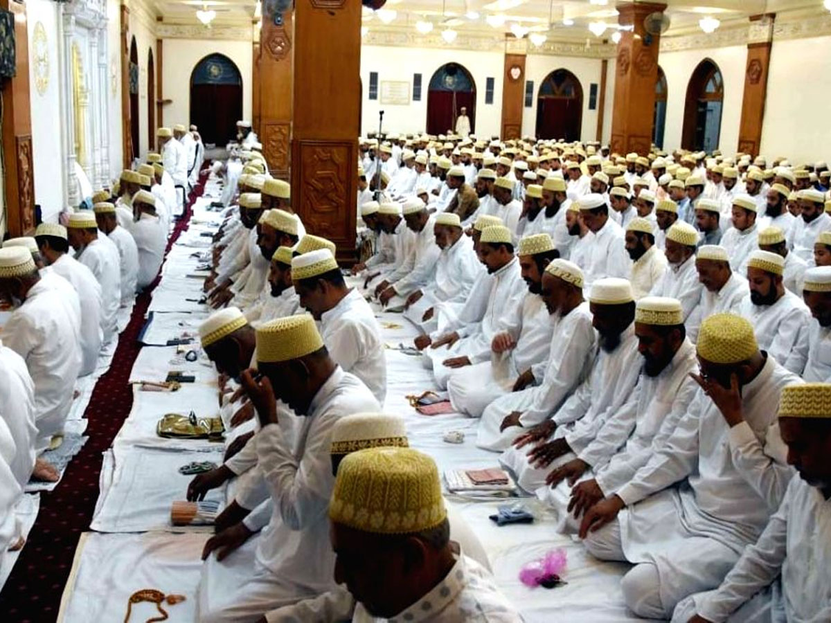 लोगों की भीड़