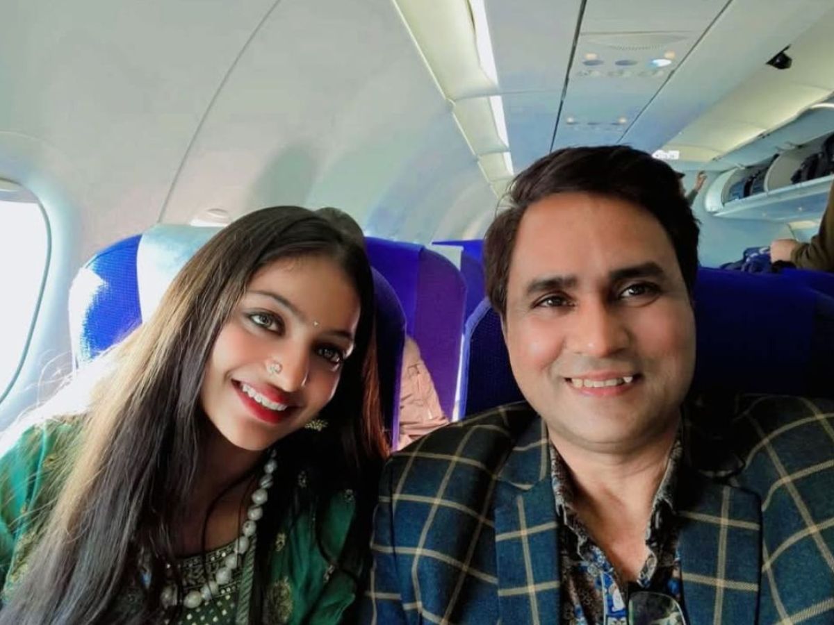 ଭାଇରାଲ ଗର୍ଲ ମୋନାଲିସାଙ୍କୁ ଫିଲ୍ମ ଅଫର ଦେଇଥିବା ନିର୍ଦ୍ଦେଶକ ଗିରଫ ଭାଇରାଲ ଗର୍ଲ ମୋନାଲିସାଙ୍କୁ ଫିଲ୍ମ ଅଫର ଦେଇଥିବା ନିର୍ଦ୍ଦେଶକ ଗିରଫ