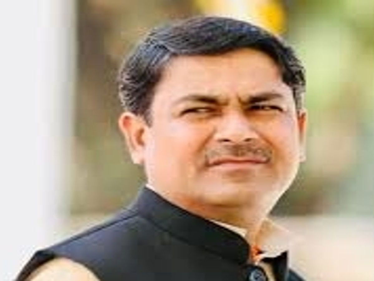 वक्फ बिल के खिलाफ सड़क पर उतरेगी ये राजनीतिक पार्टी, सरकार को दे डाली चुनौती! वक्फ बिल के खिलाफ सड़क पर उतरेगी ये राजनीतिक पार्टी, सरकार को दे डाली चुनौती!