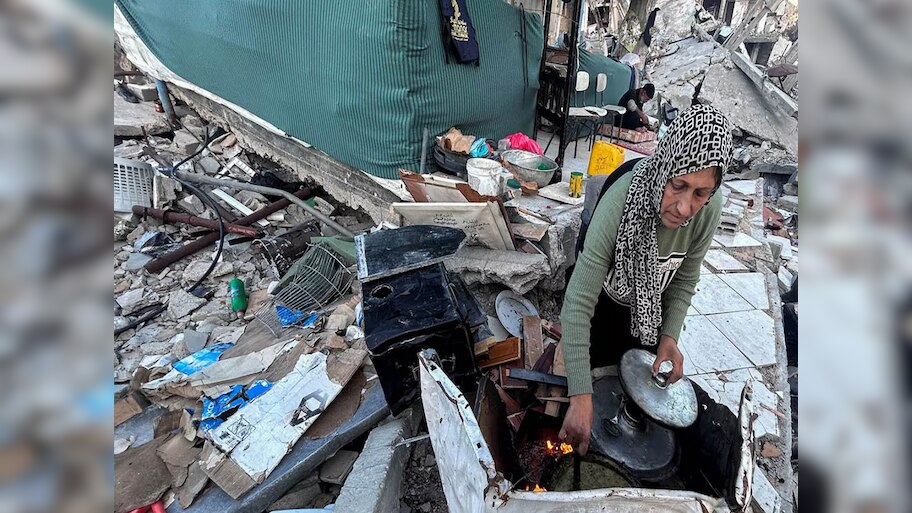 Gaza जंग में बीते रोज क्या-क्या हुआ? 77 से ज्यादा मौतें, अस्पताल को भी नहीं बख्शा