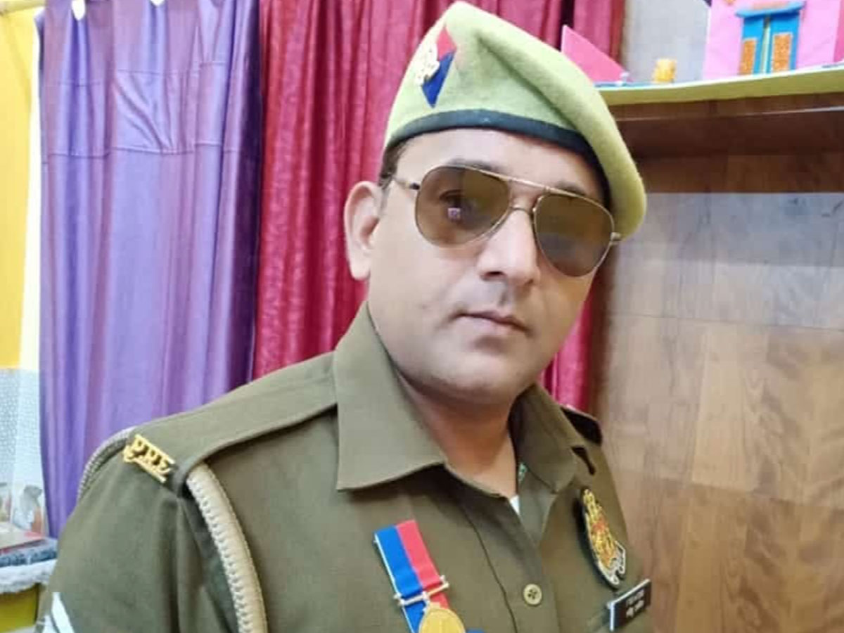 Bareilly Accident: घर लौटते समय कांस्टेबल वाजिद की मौत, परिवार में मचा कोहराम Bareilly Accident: घर लौटते समय कांस्टेबल वाजिद की मौत, परिवार में मचा कोहराम