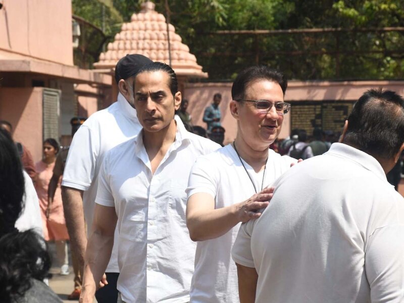 photos manoj kumar last rites prem chopra amitabh bachchan anu malik ...