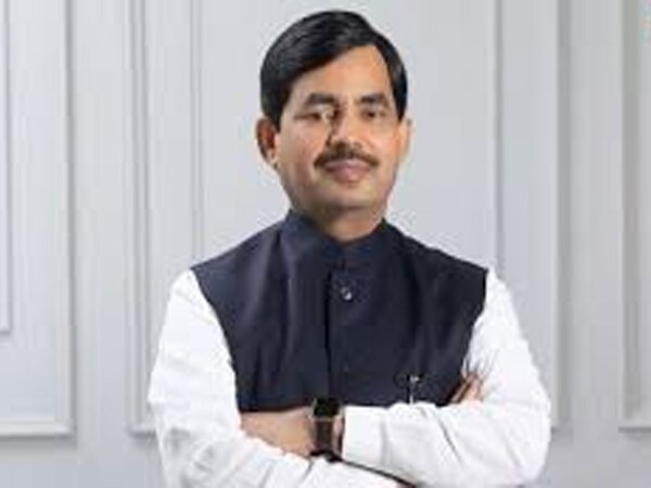 वक़्फ बिल का समर्थन करना इस BJP मुस्लिम नेता को पड़ा भारी, मिली जान से मारने की धमकी