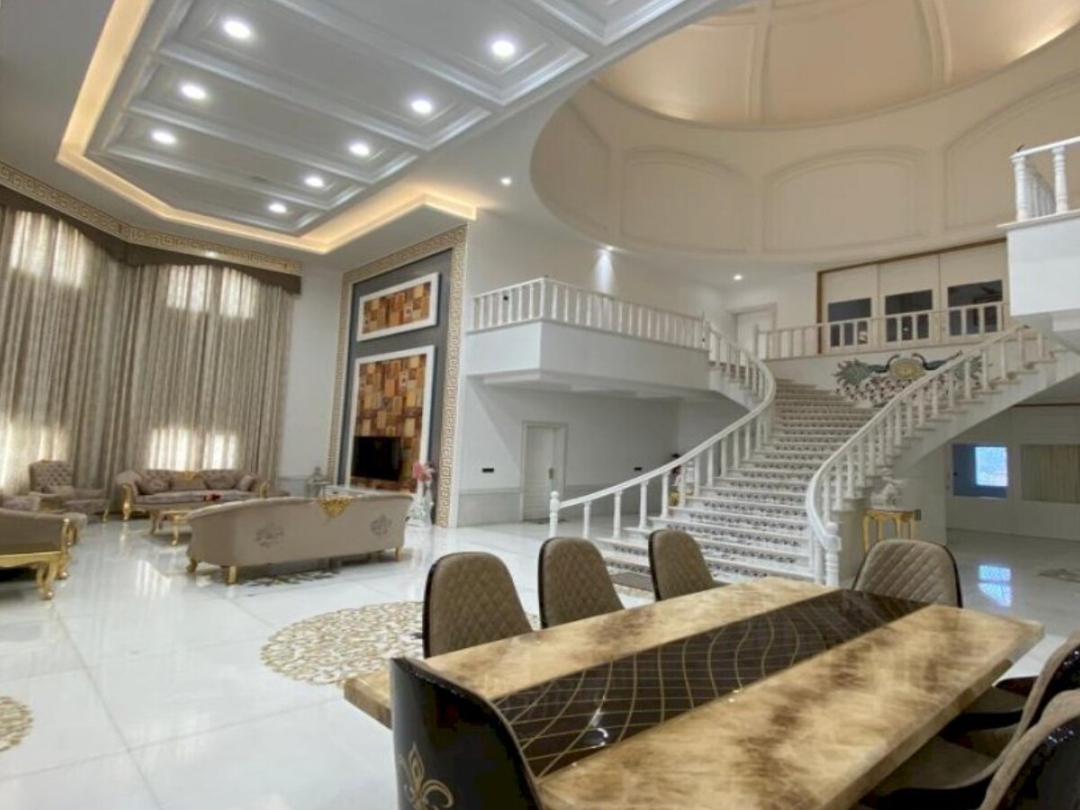 unique modern house design in burhanpur mp man builts taj mahal house ...