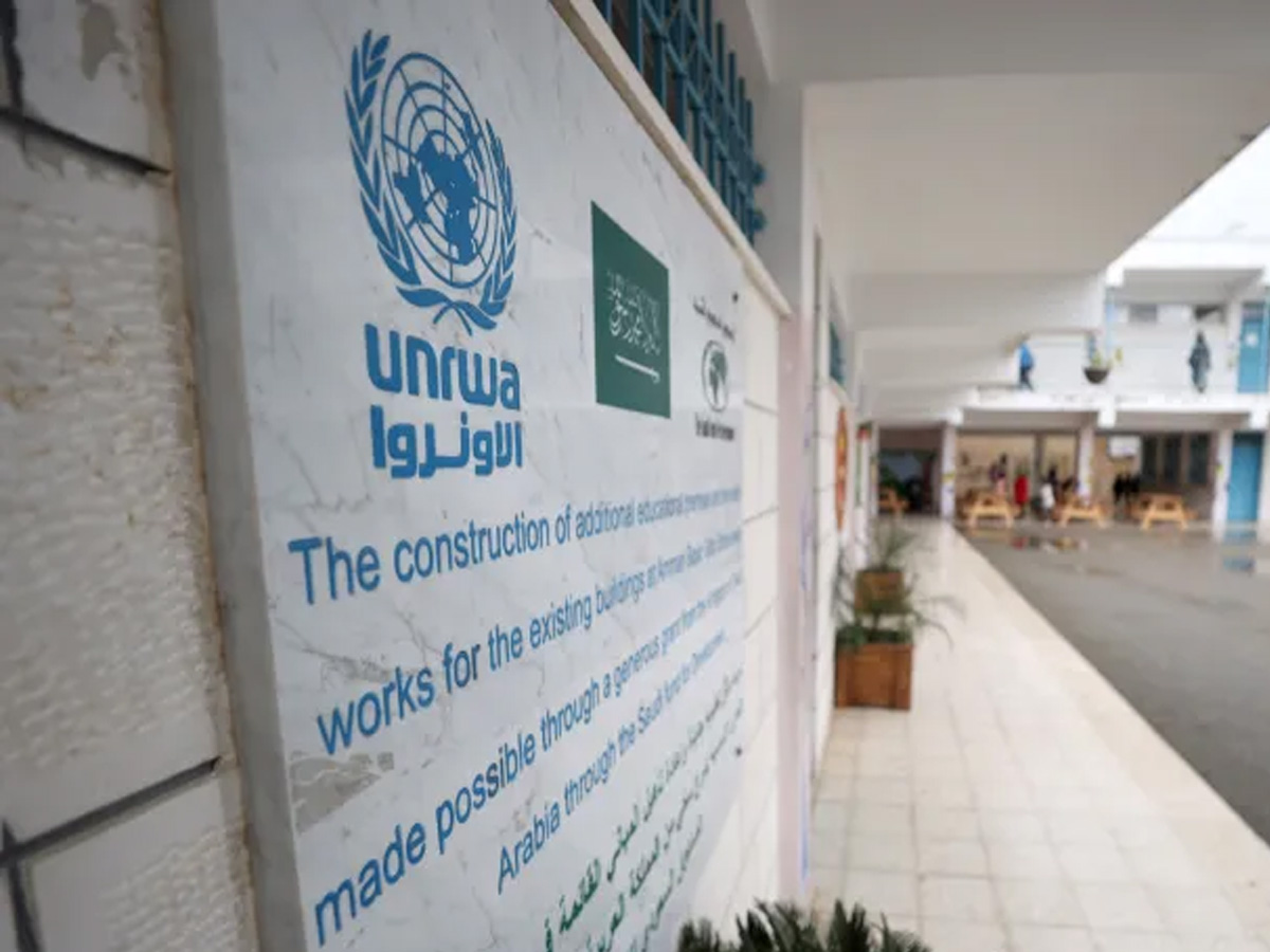 Palestinian को एजुकेशन लेने से भी रोक रहा है इजराइल, कई UNRWA स्कूल कराए बंद Palestinian को एजुकेशन लेने से भी रोक रहा है इजराइल, कई UNRWA स्कूल कराए बंद