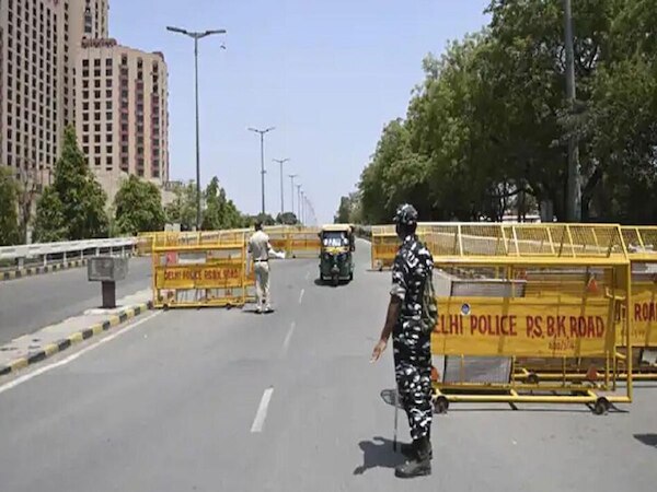 Murshidabad Waqf Act Protest के दौरान हुई हिंसा के बाद कर्फ्यू, जानें इलाके के हालात