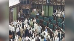Waqf Act की वजह से जम्मू-कश्मीर असेंबली में क्यों हो रहा है इतना हंगमा?