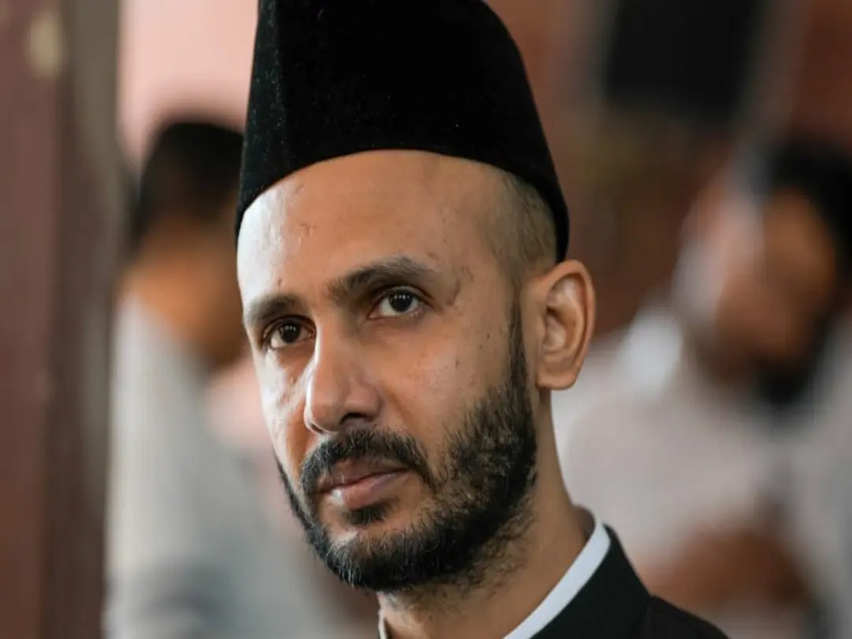 Sambhal: 1.91 लाख का जुर्माना और 3 बार नोटिस; संभल सांसद बर्क को फिर बिजली विभाग का झटका Sambhal: 1.91 लाख का जुर्माना और 3 बार नोटिस; संभल सांसद बर्क को फिर बिजली विभाग का झटका