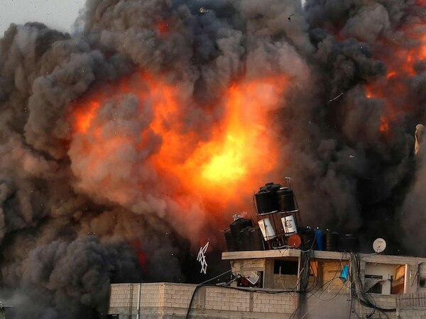 Gaza Update: एक शख्स को मारने के लिए ले ली 23 की जान; 8 बच्चे शामिल