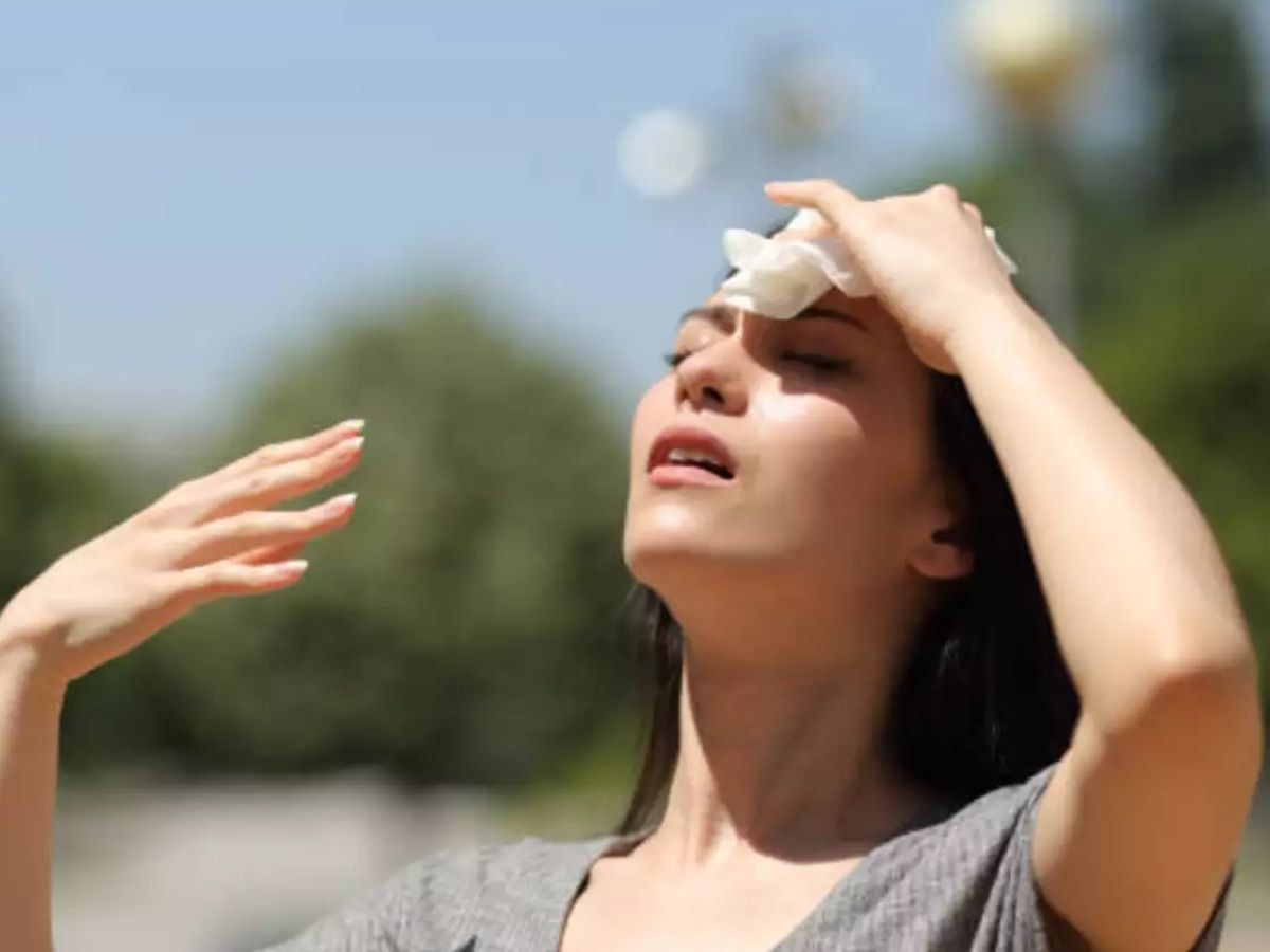3831487 how to protect skin from sun ga