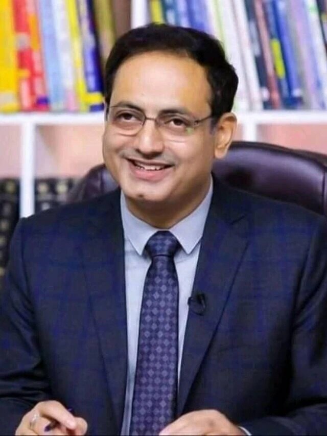 ये हैं विकास दिव्यकीर्ति की फेवरेट स्टूडेंट, बॉलीवुड हिरोइन से कम नहीं दिखती हैं