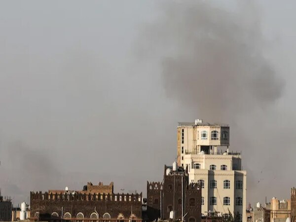 America ने यमन की राजधानी सना पर दागी दर्जनों मिसाइल, हूतियों को बनाया निशाना