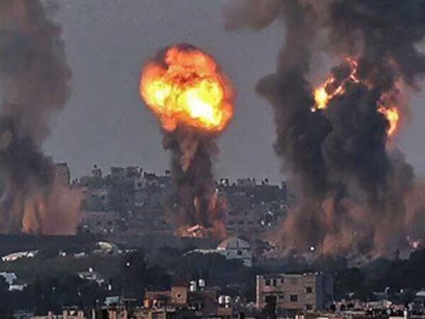 हिजबुल्लाह के ठिकानों पर इजरायली फौज का बड़ा हमला, टॉप लीडर की मौत