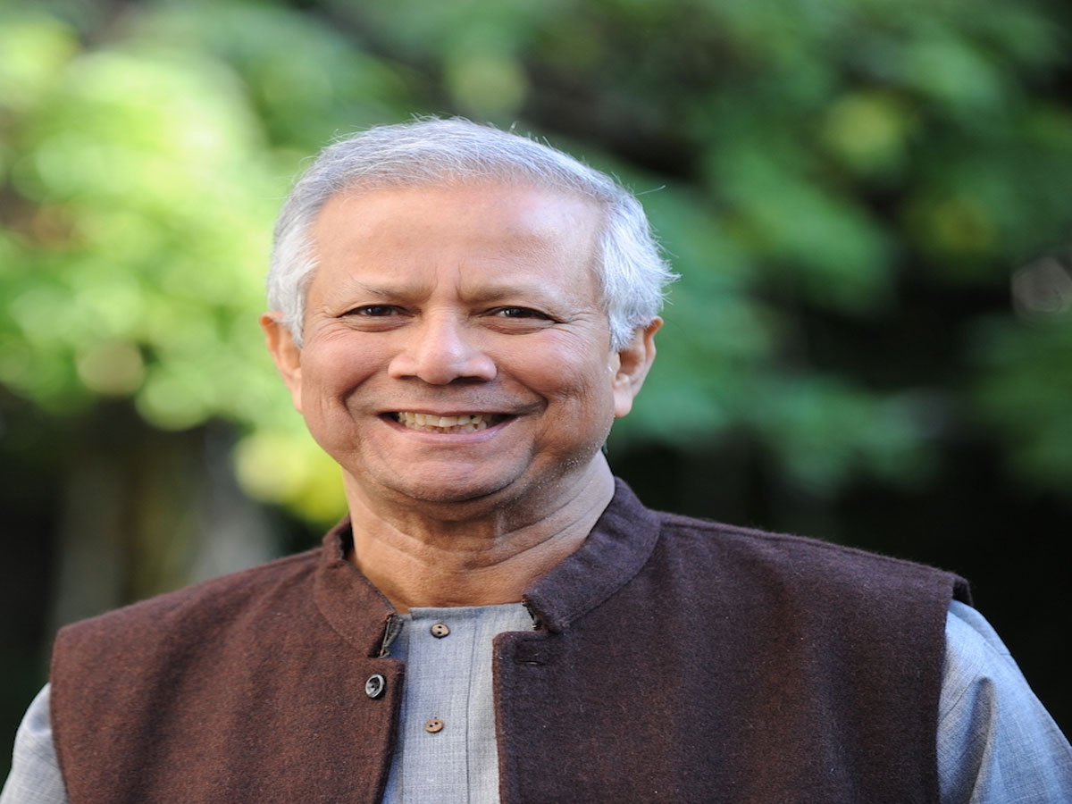 बांग्लादेश में हिंदू प्रिंसिपल की पिटाई; बीएनपी वर्कर्स ने कहा इस्लामिक मुल्क में हिंदू... बांग्लादेश में हिंदू प्रिंसिपल की पिटाई; बीएनपी वर्कर्स ने कहा इस्लामिक मुल्क में हिंदू...