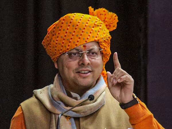 CM धामी ने मुस्लिम महिलाओं पर बरसाएं फूल, लेकिन वक्फ के मामले में कोई रियायत नहीं !