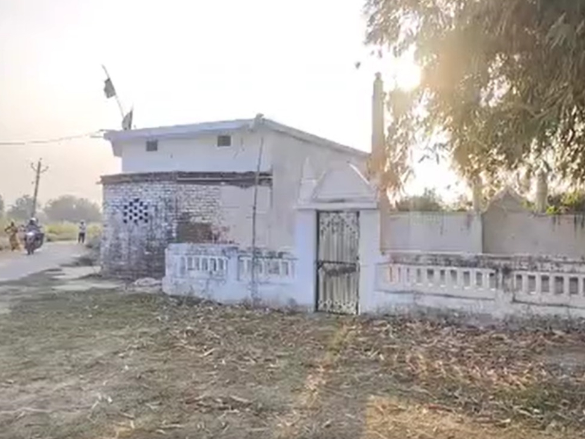 कुशीनगर की मस्जिद पर नहीं चलेगा बुलडोजर कुशीनगर की मस्जिद पर नहीं चलेगा बुलडोजर