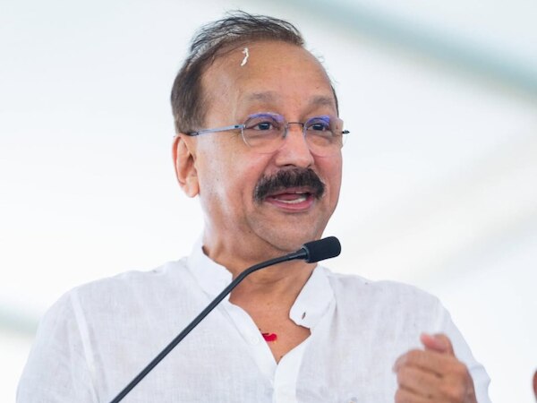 बाबा सिद्दीकी- फाइल फोटो