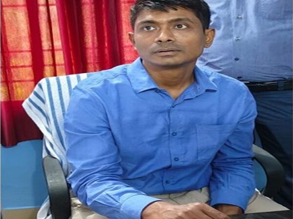 ଲାଞ୍ଚ ନେବା ସମୟରେ ଅତିରିକ୍ତ ତହସିଲଦାରଙ୍କୁ ମାଡି ବସିଲା ଓଡ଼ିଶା ଭିଜିଲାନ୍ସ