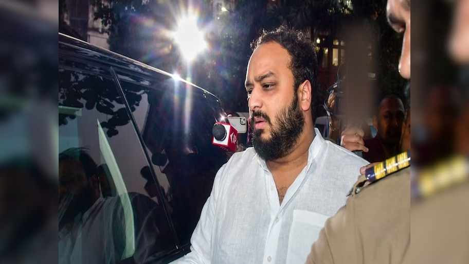 जीशान सिद्दीकी को मिली जान से मारने की धमकी, दाऊद की डी-कंपनी से जुड़ा है मामला