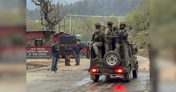 आतंकी हमले से एक बार फिर दहला जम्मू-कश्मीर, पिछले 10 सालों में इन 5 बड़े हमलों ने देश को झकझोरा!