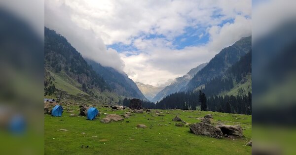 Pahalgam: 'आज मरने वालों की लिस्ट में हमारा भी नाम होता'...28 पर्यटकों की जान इस एक छोटी सी डील ने बचा ली!