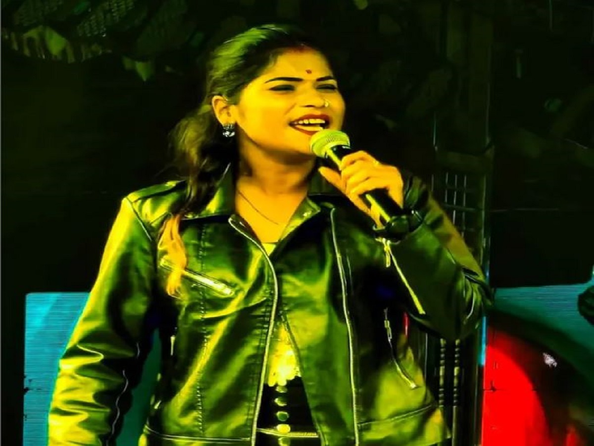 Runu Member After Sonali panda these photos of jatra Melody Queen Runu Panda are ...