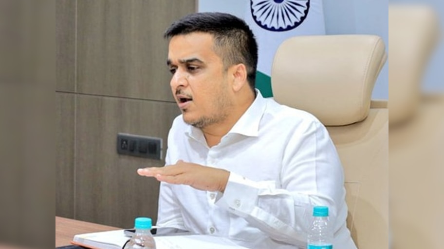 गुजरात पुलिस ने 1000 अवैध बांग्लादेशियों को पकड़ा, पाक नागरिकों को दिया ये ऑफर