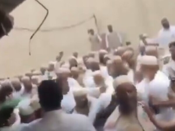 बांग्लादेश की दो बड़े सियासी दलों में झड़प