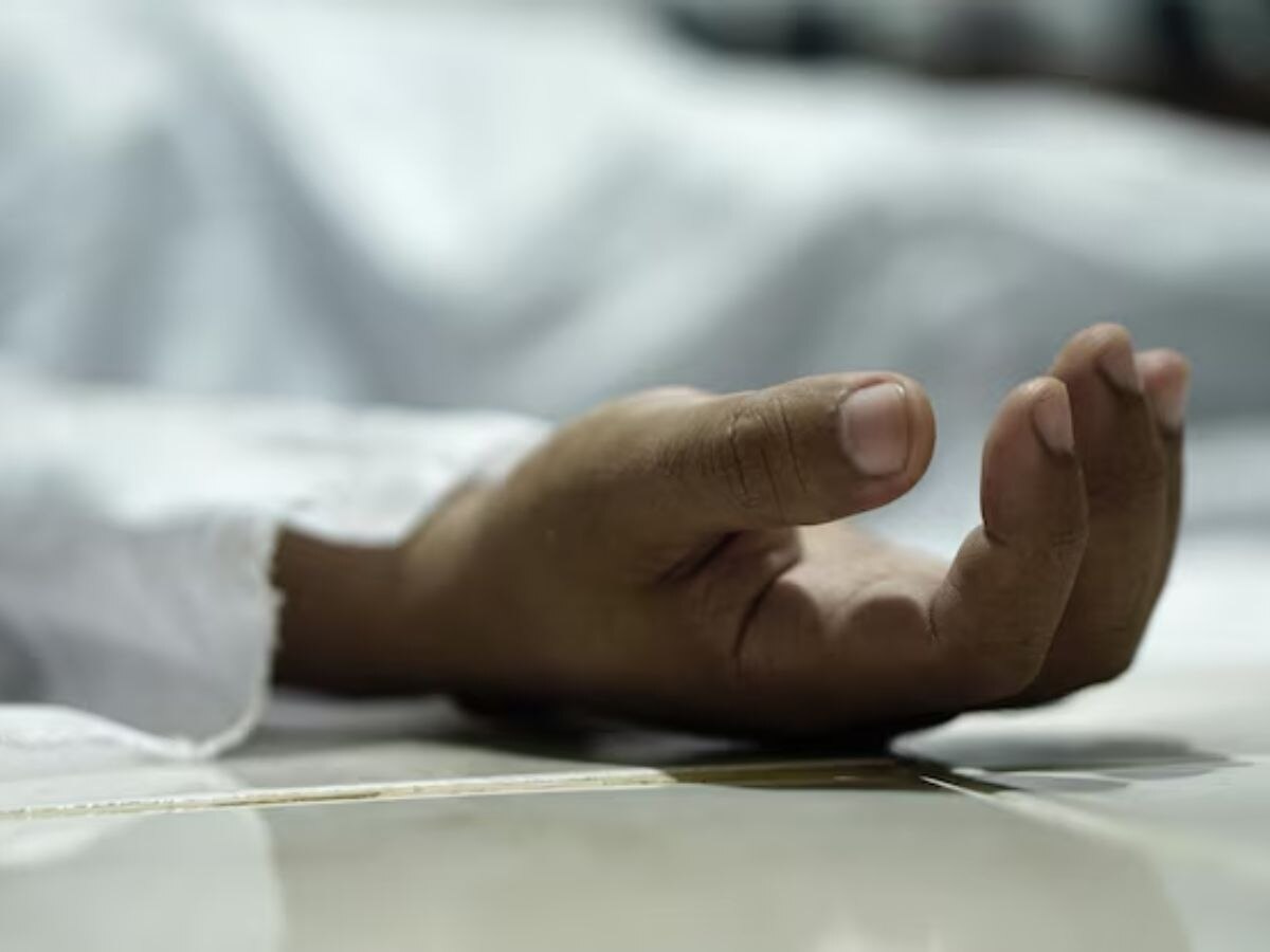 बेटे ने पिता के शव को 2 साल तक अलमारी में छिपाए रखा, वजह सुन हो जाएगा दिमाग खराब