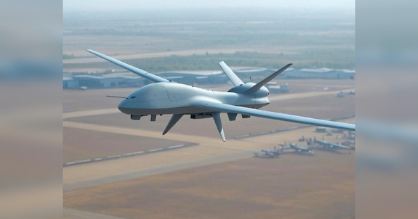 दुश्मनों के छक्के छुड़ा देगा ये जेट पावर्ड स्वार्म ड्रोन, इंडियन एयरफोर्स को मिला 150 किमी दूर तक हमला करने वाला हथियार!