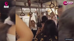 Delhi Metro Video: दिल्ली मेट्रो में हनी सिंह के गाने पर झूमती दिखीं लड़कियां, वीडियो वायरल